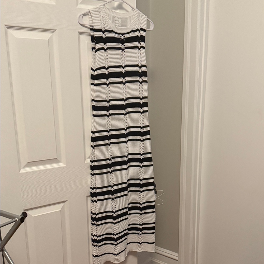Striped Black and White Sleeveless Dress